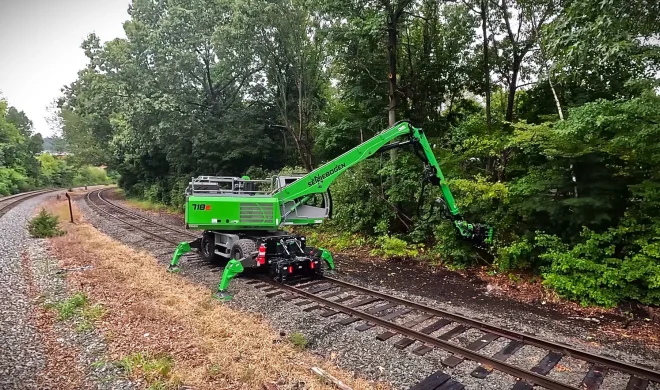 A vasút szolgálatában – a SENNEBOGEN 718 E a TLC Kft. csúcstechnológiás megoldása.
